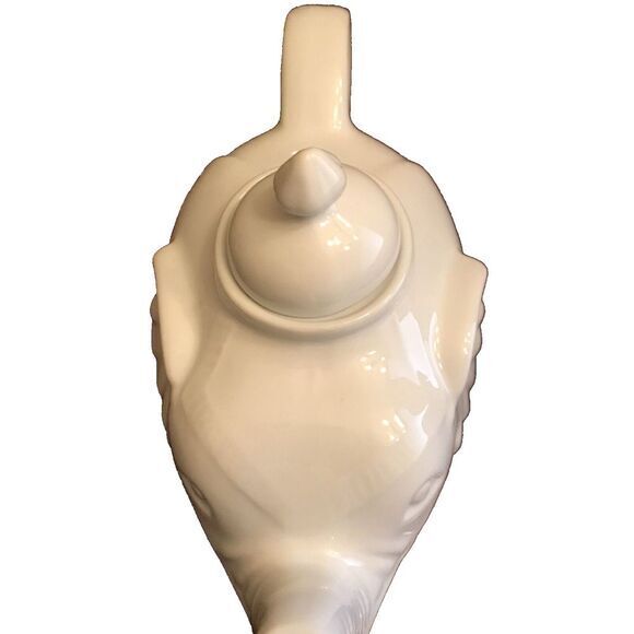 Vintage White Porcelain Elephant Teapot‎ by Cordon Bleu 28 oz. - Picture 4 of 6